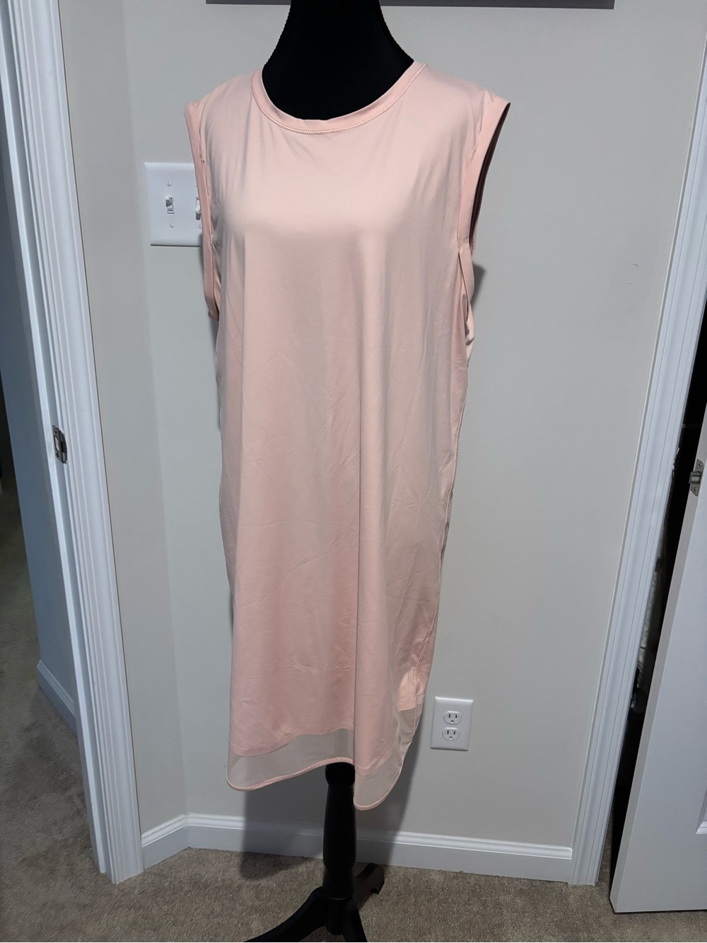 Athleta Sleeveless Midi Dress in Light Blush